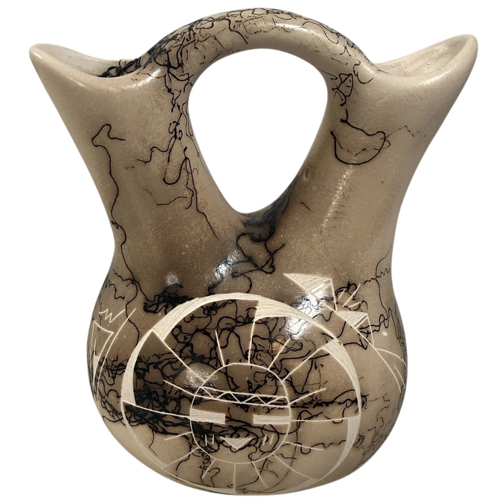 Native American Style Horsehair Pottery Wedding‎ Vase Black Swirl Design Signed